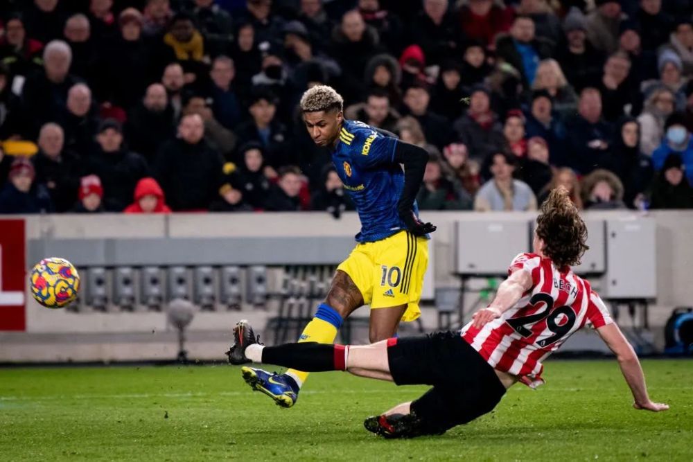  热刺崩盘遭升班马逆转五轮不胜  