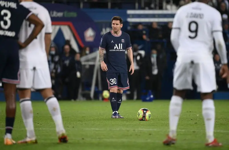 7, 梅西法甲首球助巴黎逆转南特  