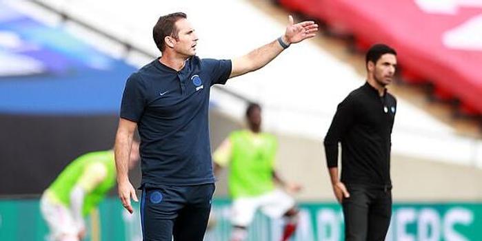  切尔西遭遇VAR争议判罚，主教练赛后炮轰不公  