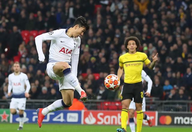  热刺孙兴慜狂奔七十米单骑闯关  